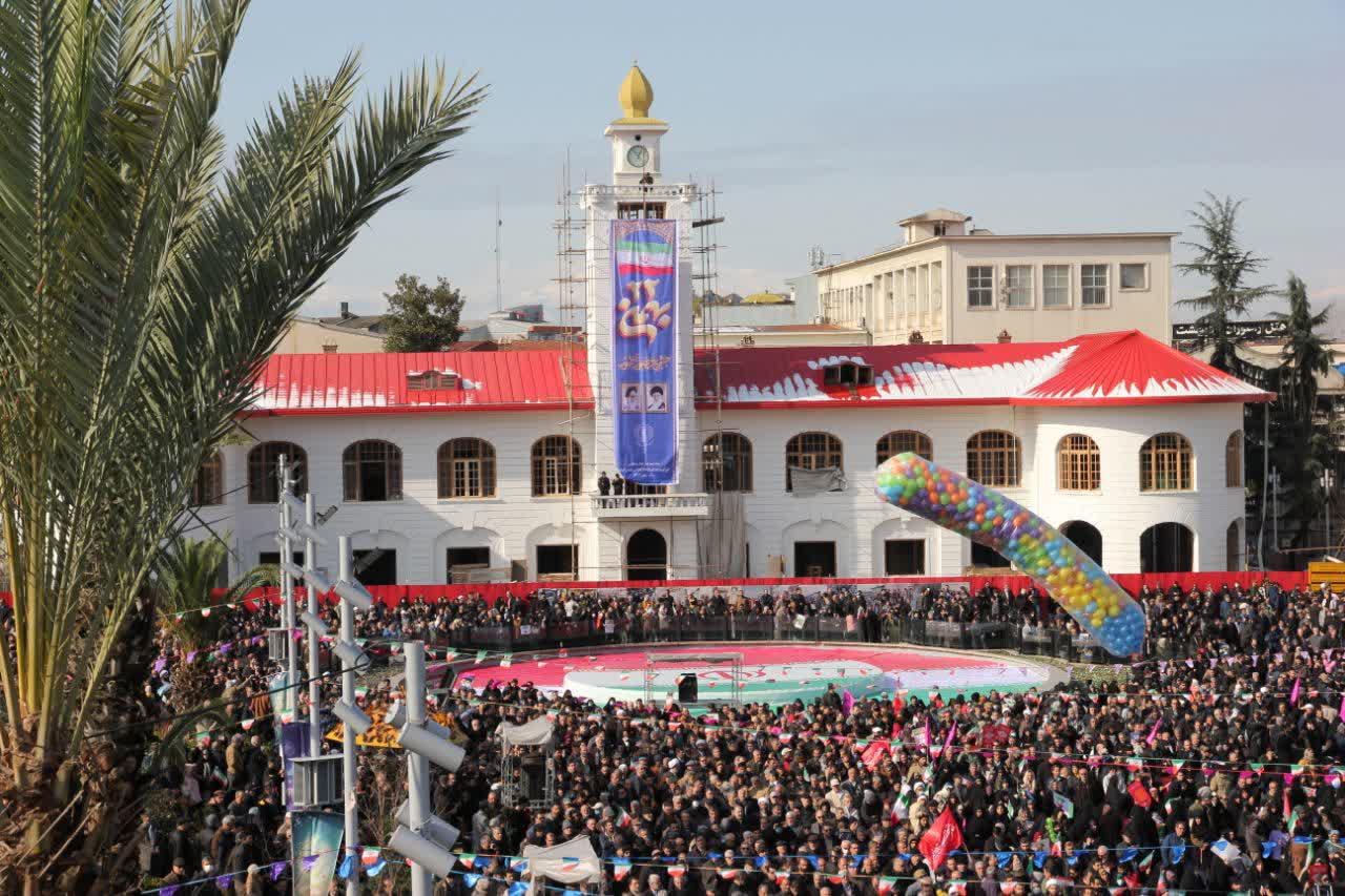 حضور پرشور گیلانیها در جشن انقلاب