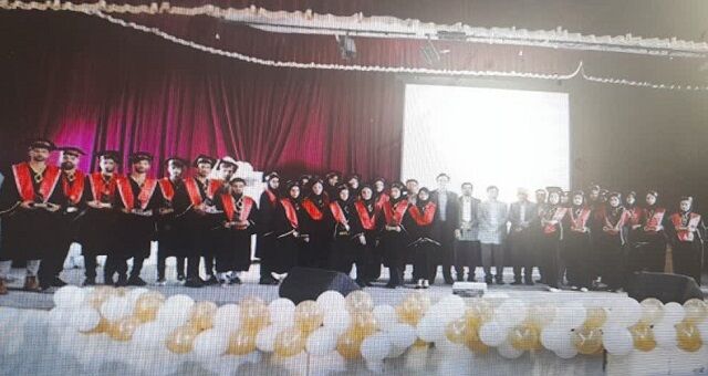 نخستین دانشجویان مجتمع آموزش عالی سلامت بستک فارغ التحصیل شدند