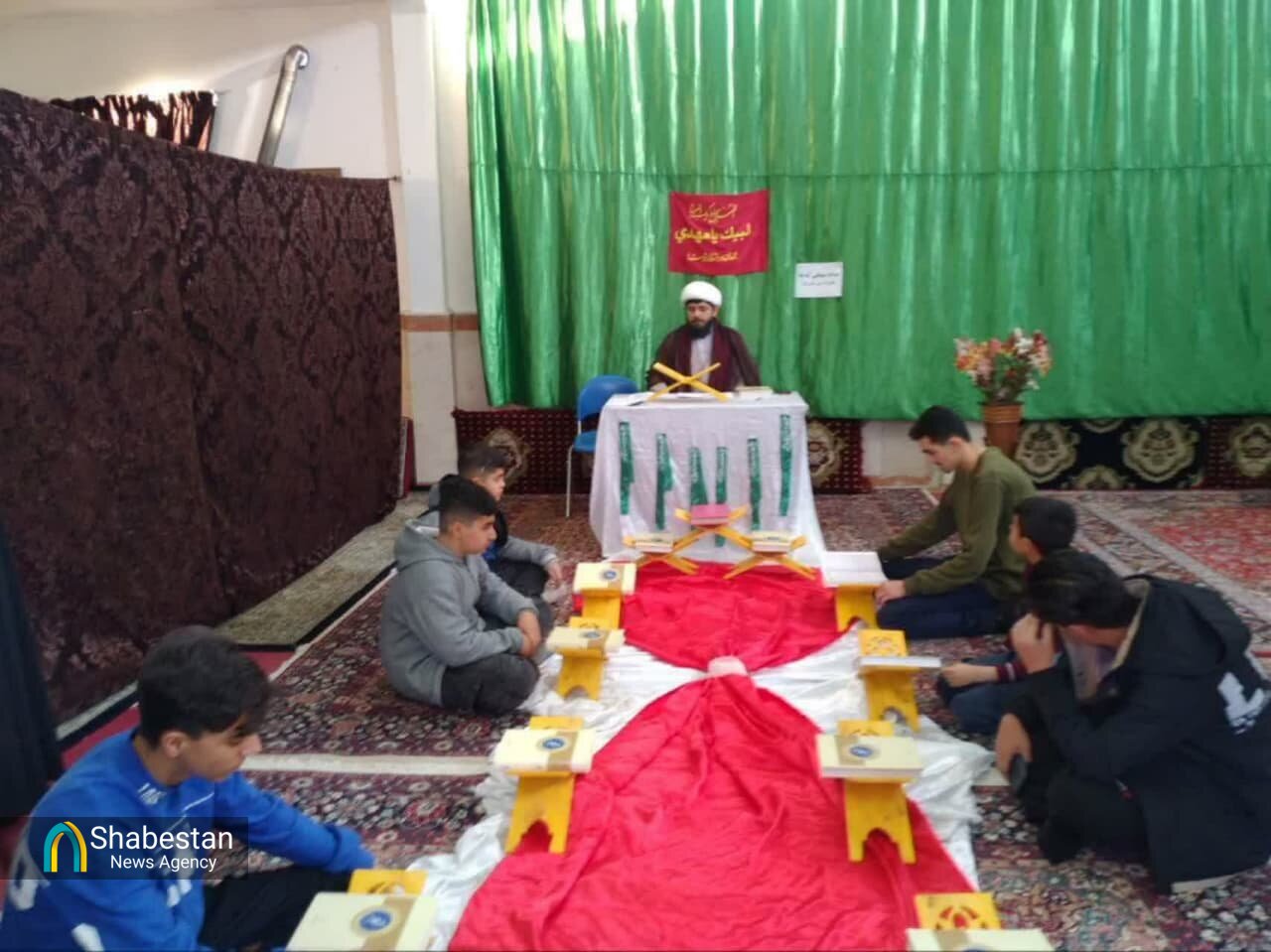 شور قرآنی بچههای مسجد کرمانشاه با مسابقات مدهامتان