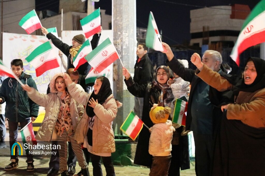 طلوع انقلاب اسلامی با نور انتظار مهدوی