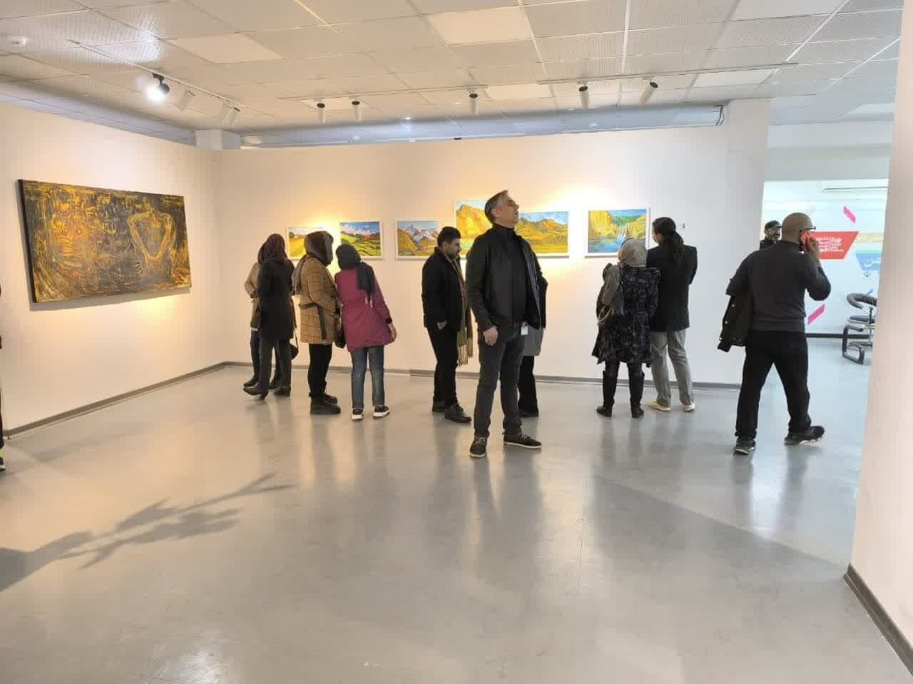 هفدهمین جشنواره هنرهای تجسمی "فجر"در کرمانشاه شروع بکار کرد