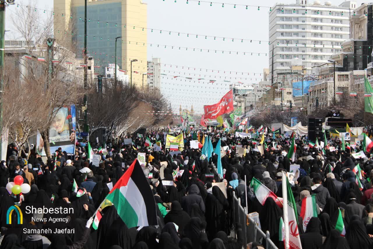 سنگ تمام مشهدیها در ۲۲ بهمن منهای ۴درجه
