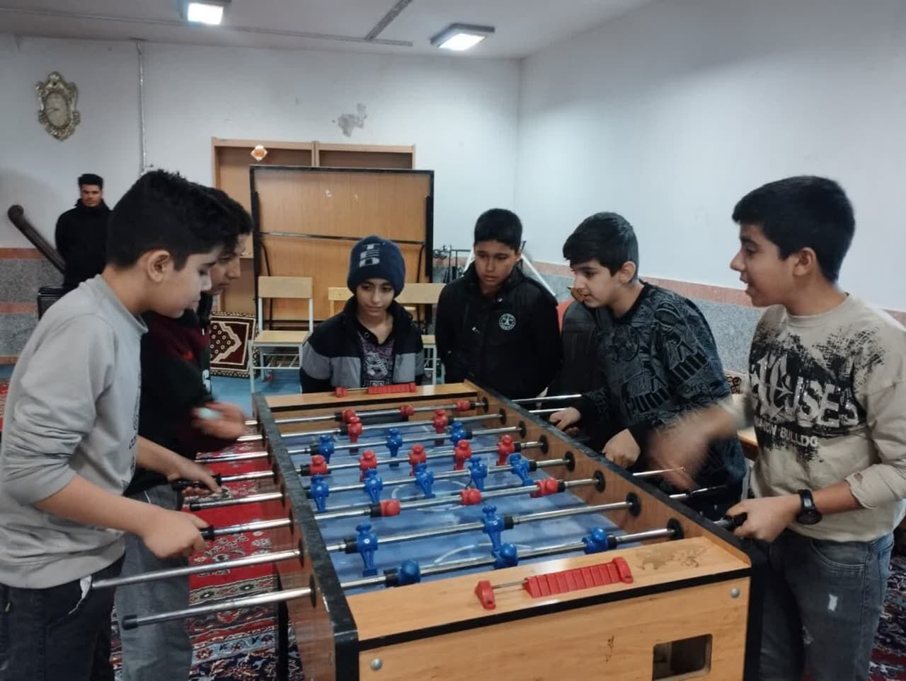 جوانان با حضور پرشور خود در مراسمها، روحیه تعاون و همبستگی را تقویت میکنند