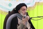 تهذیب نفس و کسب رضایت امام زمان از شاخصه‌های طلبه امام زمانی است