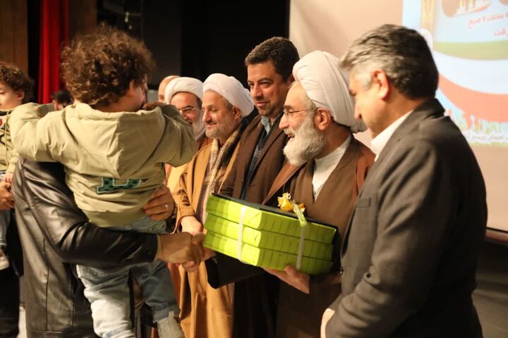 رویداد ملی چندقلوها در رشت برگزار شد