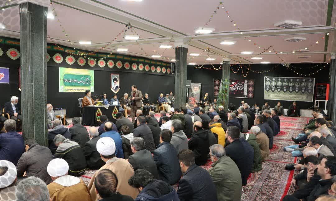 موکب‌داران شهرستان بروجرد تجلیل شدند