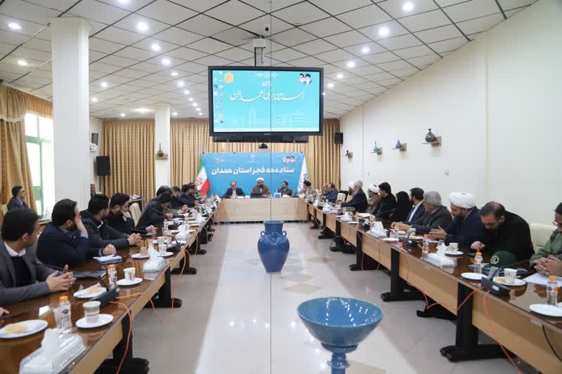 حضور پرشور مردم در مناسبتهای ملی و مذهبی نمایانگر پویایی و استحکام انقلاب اسلامی است