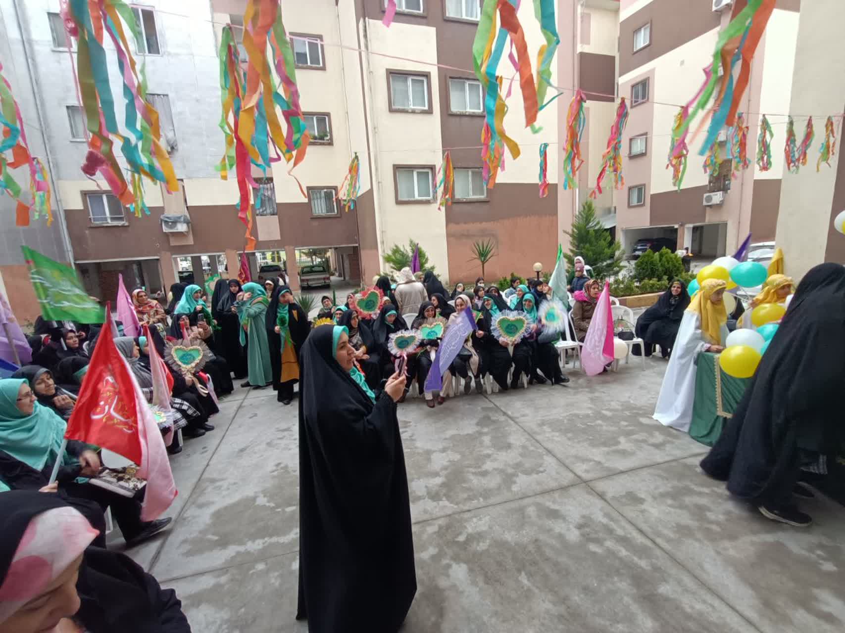 برپایی کاروان شادی پرچمداران گل نرگس در رشت