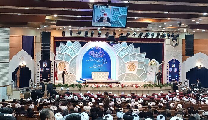 مهدویت ریشه در تاریخ رسالت و امامت دارد