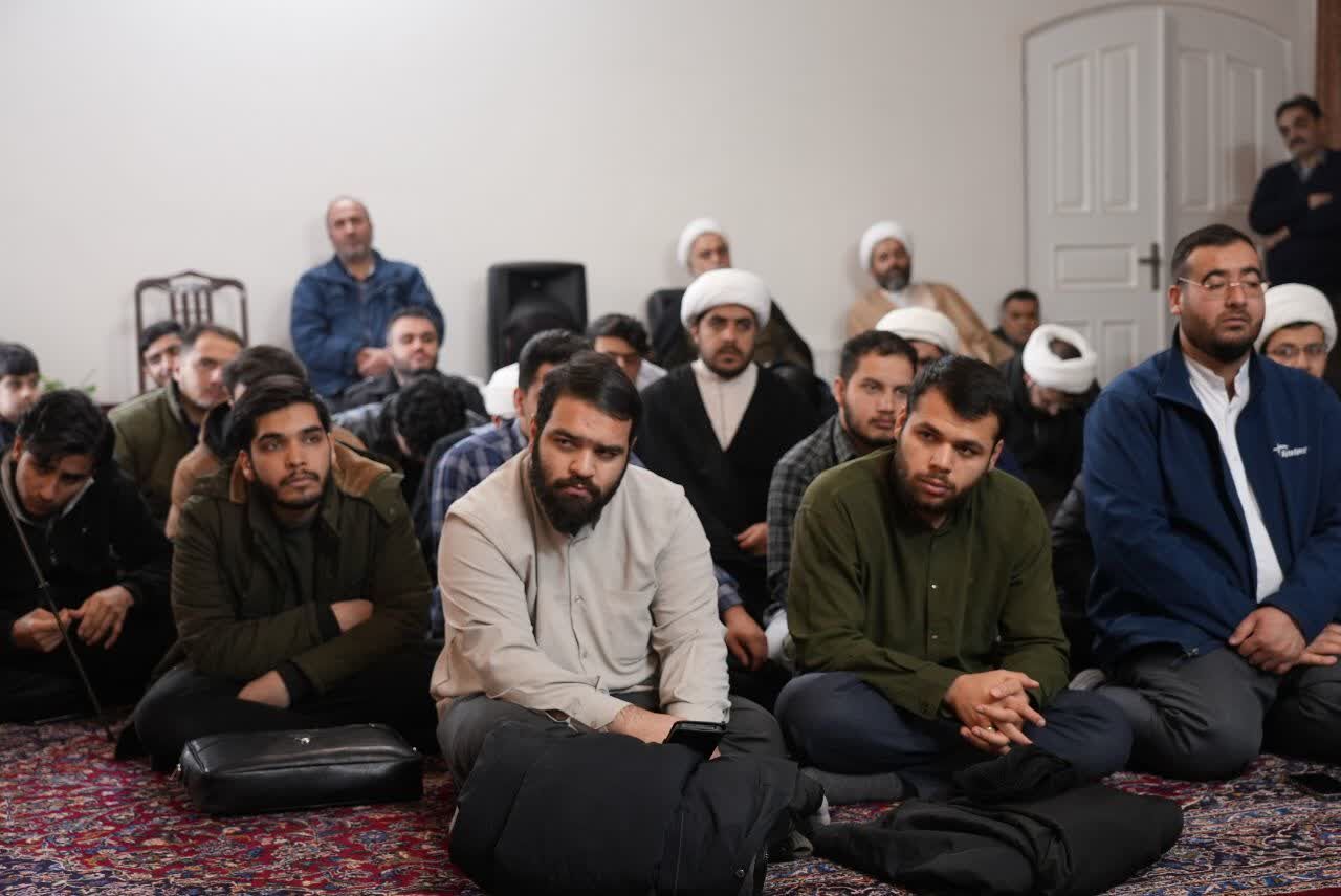 اساتید باید فراتراز تعلیم وتعلم جهت تربیت طلاب خود بیاندیشند