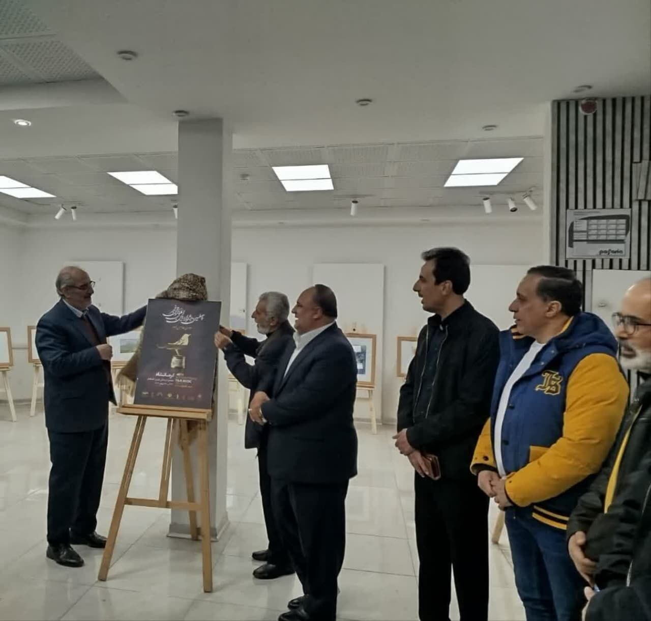 پوستر چهلمین جشنواره بین المللی موسیقی فجر در کرمانشاه رونمایی شد