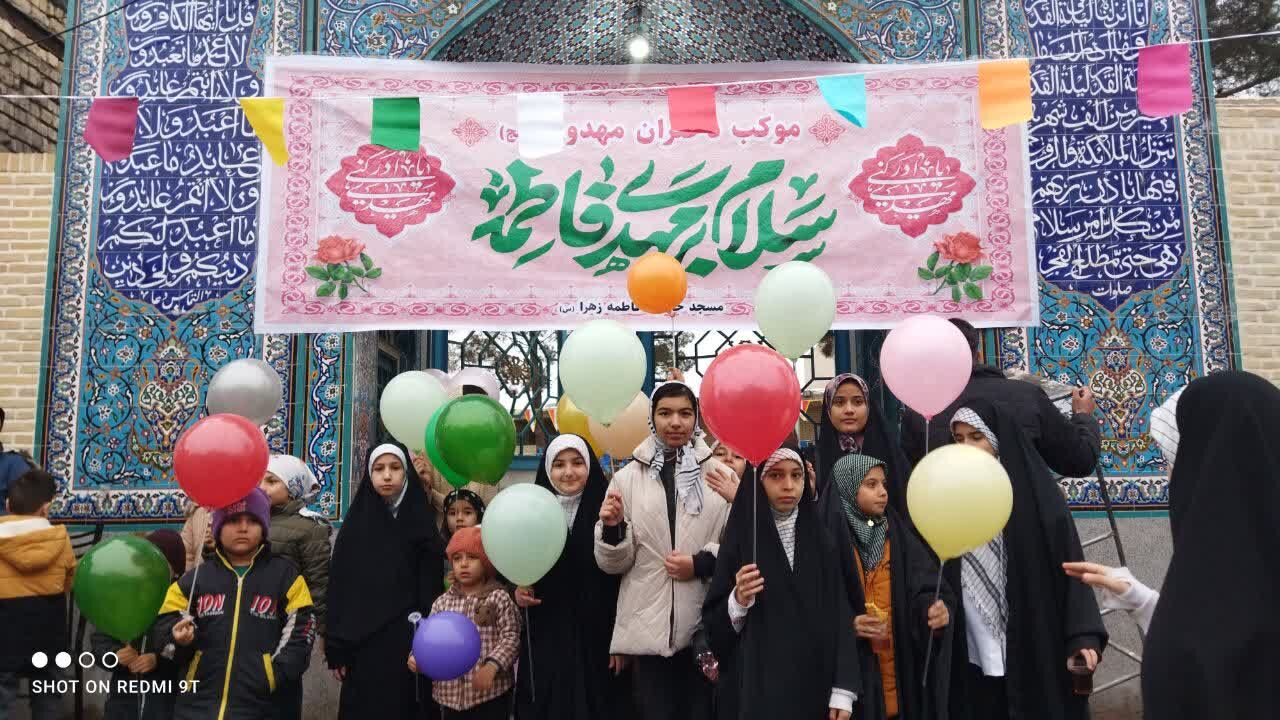 شرکت اعضای کانون موعود ساوه در لیگ فانوس