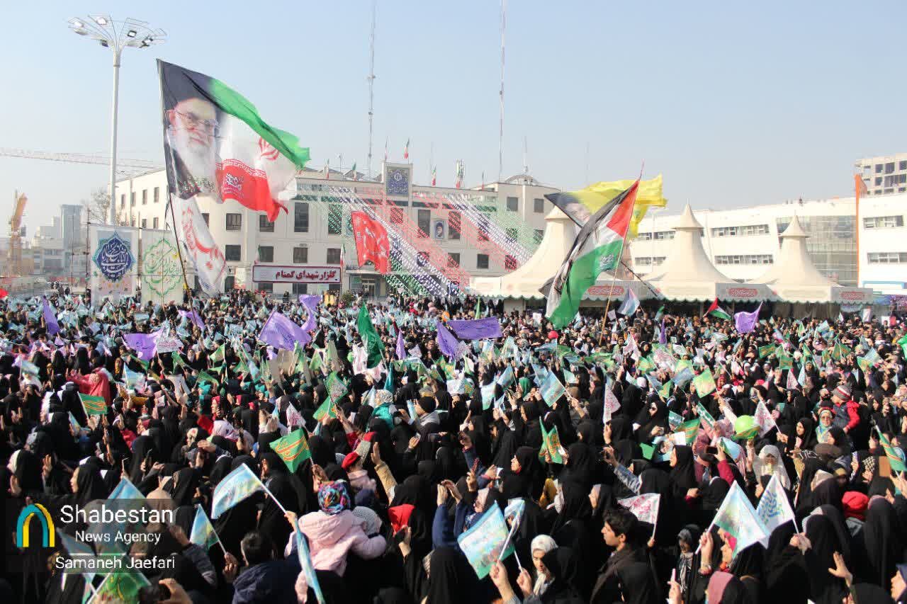 برای گل نرگس؛ از اجرای ۵۰۰ نفره سرود تا زیارت نیابتی و میثاق با ولایت