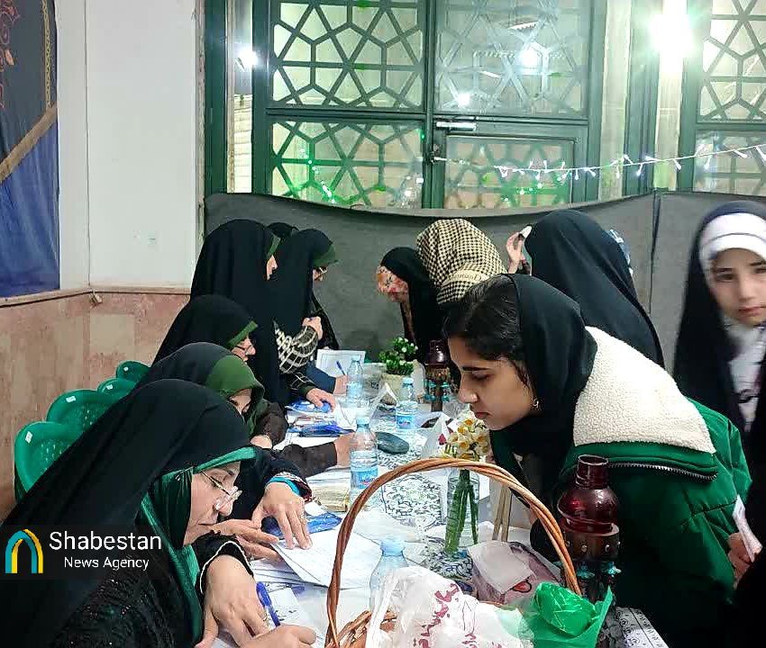 امیدهای نیلوفرانه‌ای که از دل دورهمی‌های امام زمانی برای دهه هشتادی‌ها می‌روید