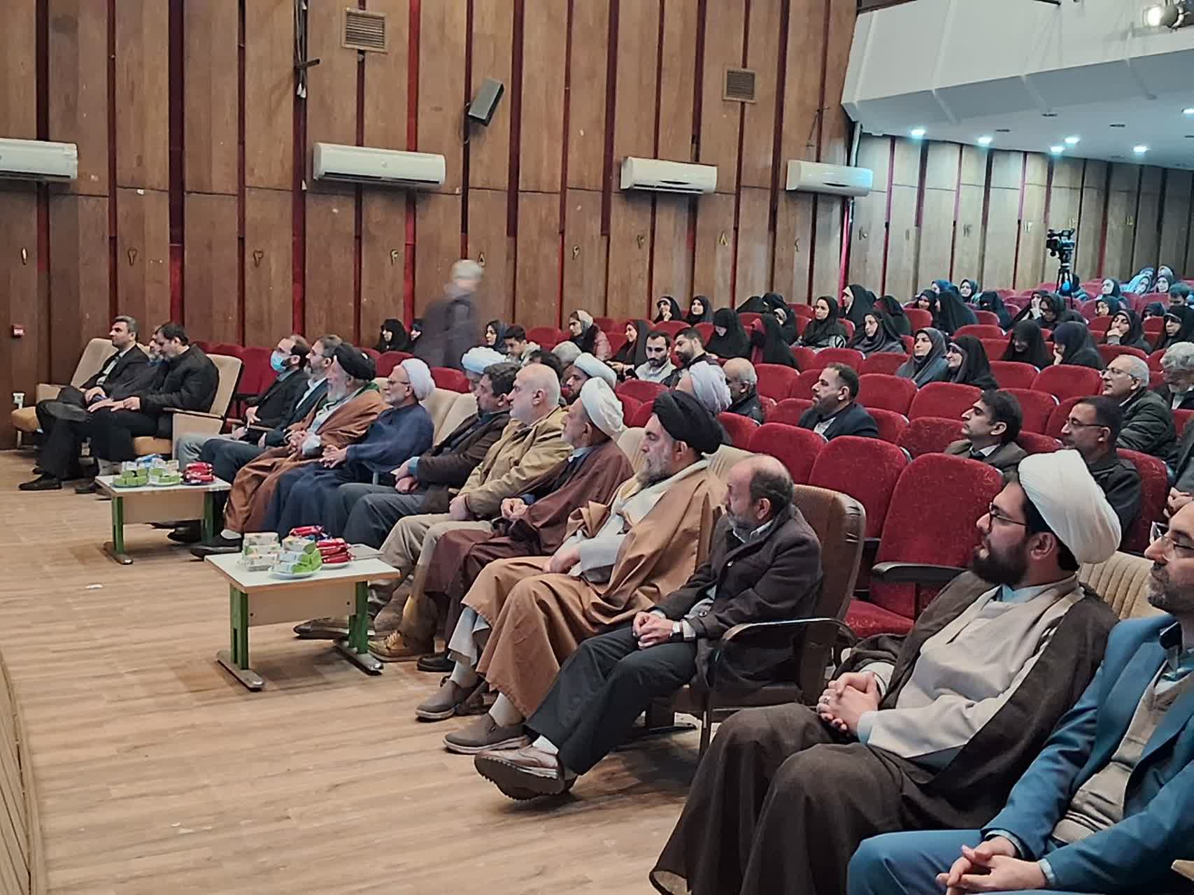 انقلاب ایران باور مهدوی را در جامعه اسلامی ترویج داد