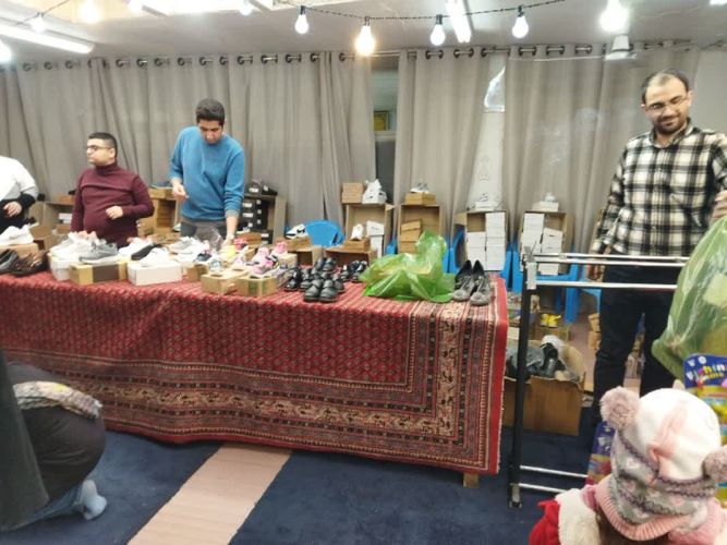 کار این مسجد و جوانانش گره‌گشایی از محرومان است