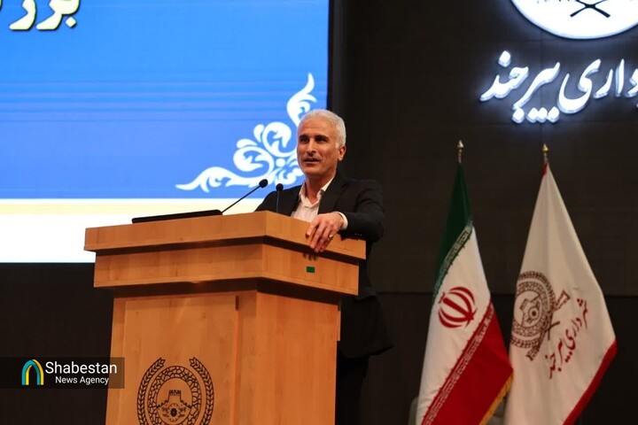 ساخت پروژه مجتمع تجاری و مسکونی بیرجند به سبک ایرانی اسلامی