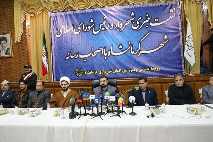 از ظرفیت‌ها در راستای معرفی کرمانشاه به عنوان یک قطب فرهنگی استفاده می‌کنیم