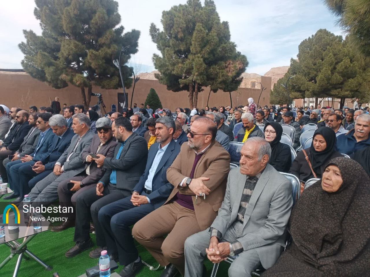 بوستانی که پس از ۲۵ سال در کرمان گلستان شد