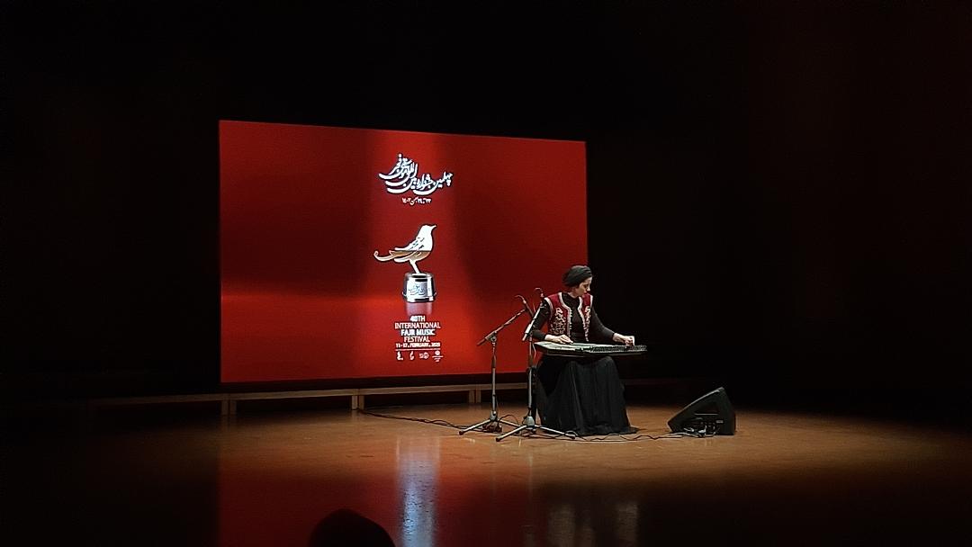 تلفیق هنرمندانه موسیقی ایرانی و عربی با ساز" قانون"