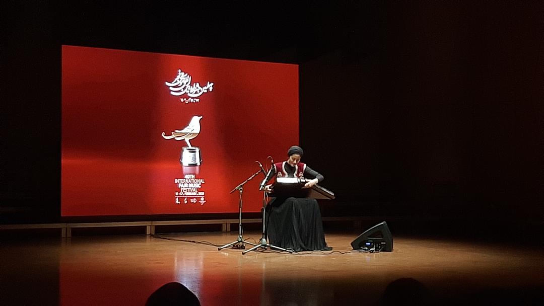 تلفیق هنرمندانه موسیقی ایرانی و عربی با ساز" قانون"