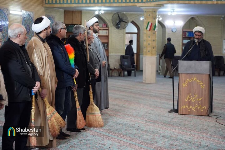 آغاز آئین غبارروبی مساجد در مشهد