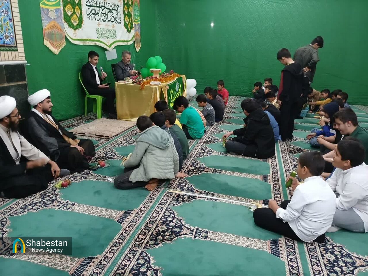 قدم بچه مسجدی ها برای ظهور امام زمان (عج)