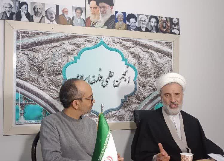 انتظار ظهور در بن‌مایه اندیشه شیعی خانه دارد