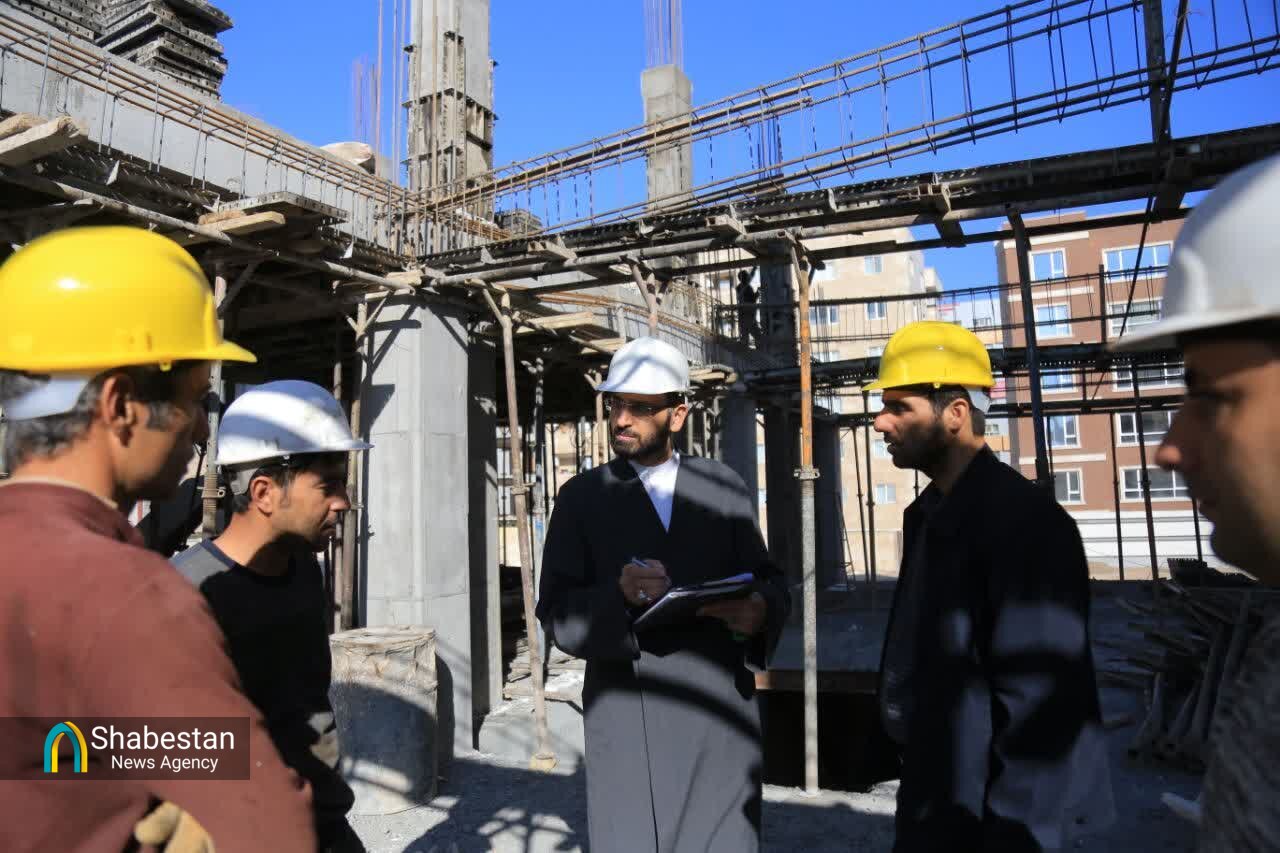 معماری ایرانی اسلامی بستر رشد فردی است/ سایه فرهنگ مسیحی بر ساخت مساجد!