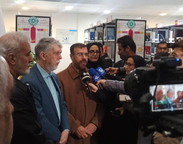 سفر وزیر و هدیه‌ای برای کتاب‌دوستان؛ افتتاح سه کتابخانه، گامی به‌سوی عدالت فرهنگی