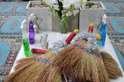 گام های عملی در «دهه غبارروبی» با همت قرانیان آران و بیدگل؛ فعالان بیت‌الزهرا (س) مساجد را برای میزبانی از روزه داران آماده کردند