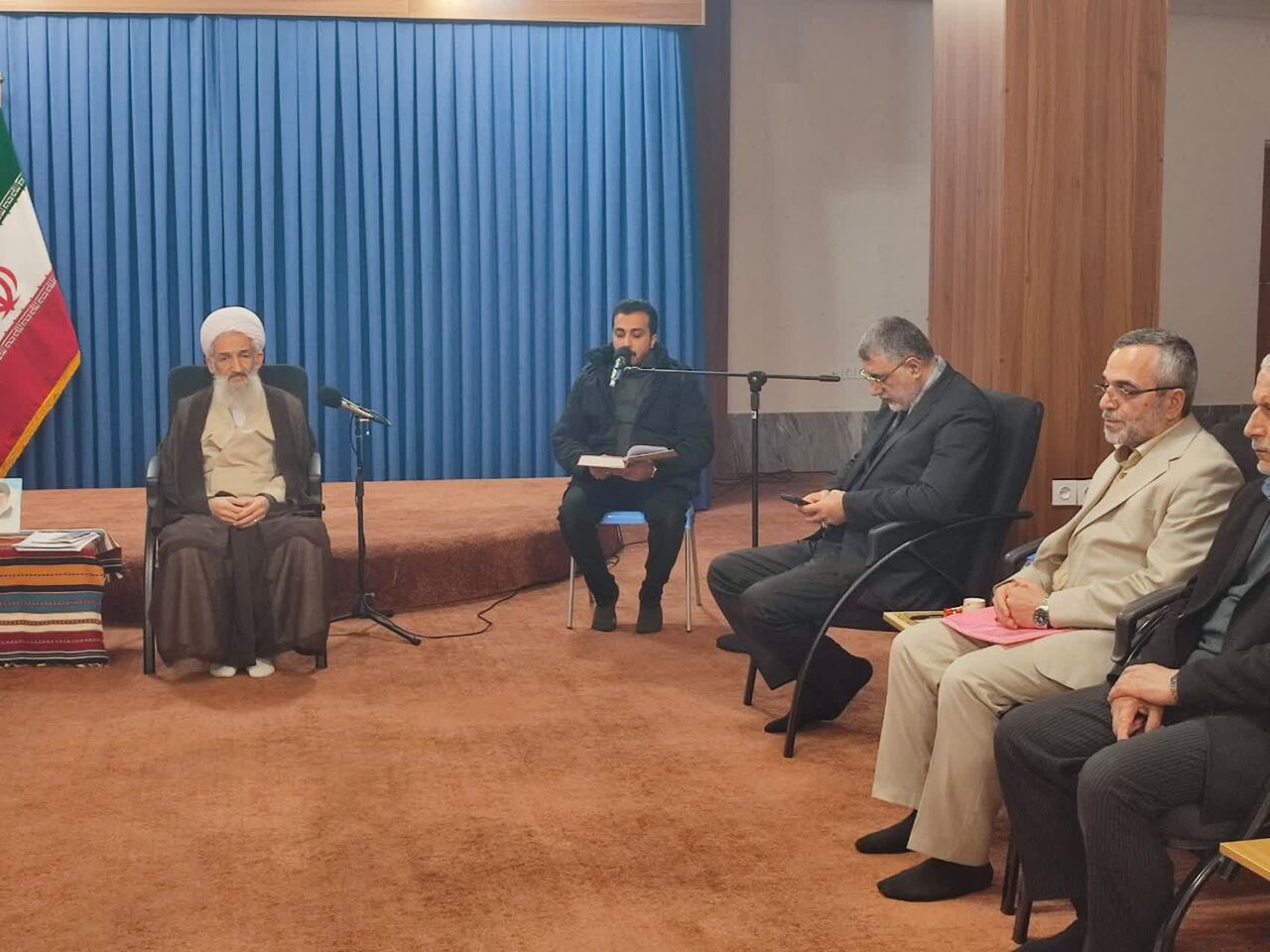 هر شهر مازندران یکچایخانه رضوی