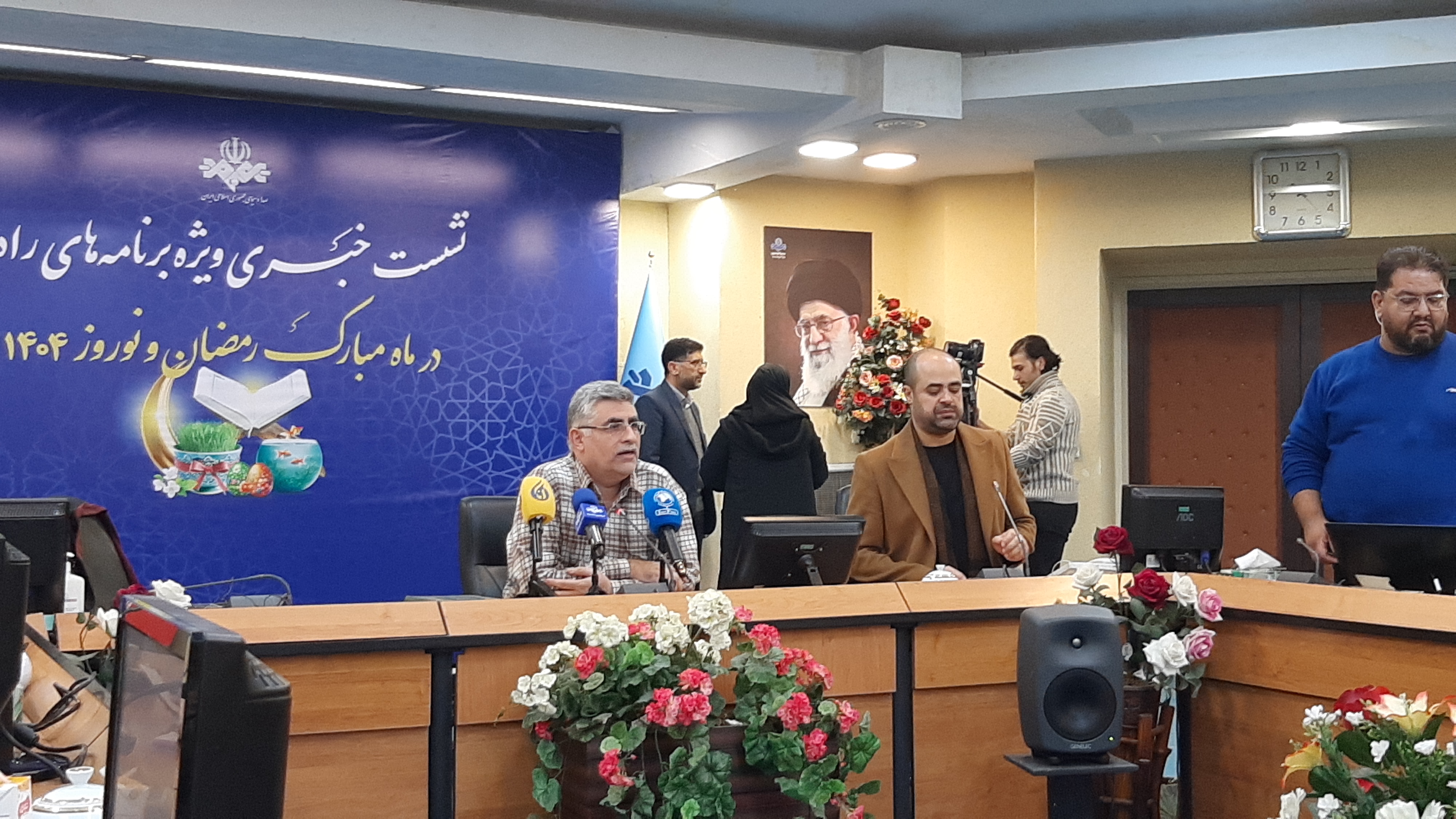 پخش ۱۸ ساعت تلاوت  از رادیو در ماه مبارک رمضان/ توجه به آموزه های قرآنی در برنامه های رادیویی