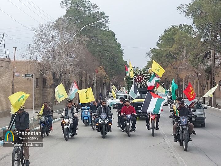 بدرقه سیدین در خیابان‌های کرمان؛ اعلان وفاداری و دلدادگی از قلب کریمان