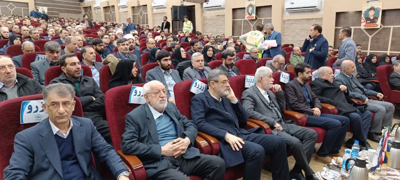 جایزه کنگره دکتر رهنمون، فرهنگ شهدا را به جوانان و جامعه پزشکی انتقال میدهد