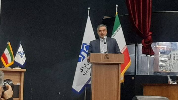 صنعت استان مرکزی نباید تحت هیچ شرایطی آسیب ببیند