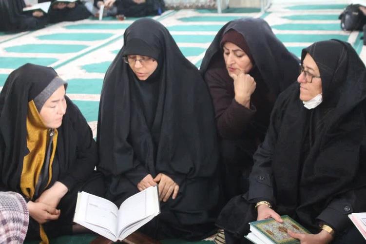 مسابقات قرآنی ویژه محافل خانگی قرآن خراسان شمالی آغاز شد