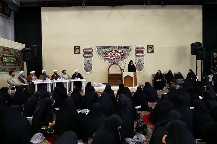 کارگاه تبیینی طرح ملی «زندگی با آیه‌ها» ویژه بانوان کنشگر برگزار شد