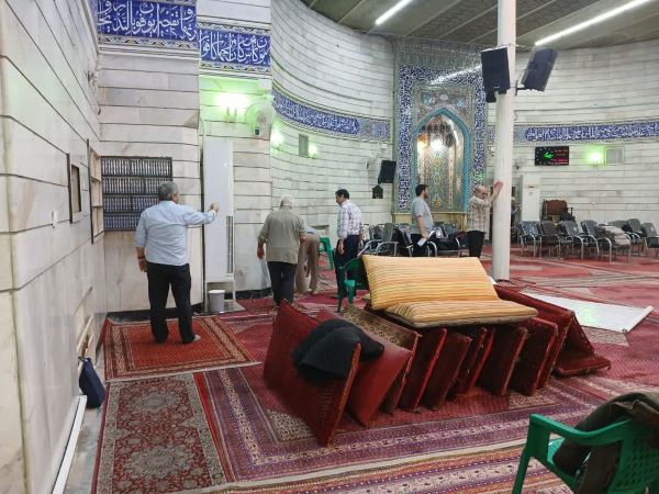 مساجد مهیای میزبانی از مهمانی خدا/ دل‌تکانی به اسم غباروبی