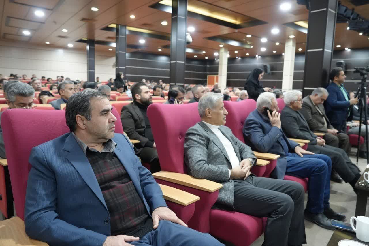 تفاهمنامه مشترک بین اتاقهای بازرگانی کرمانشاه و ۴ استان عراق امضا شد