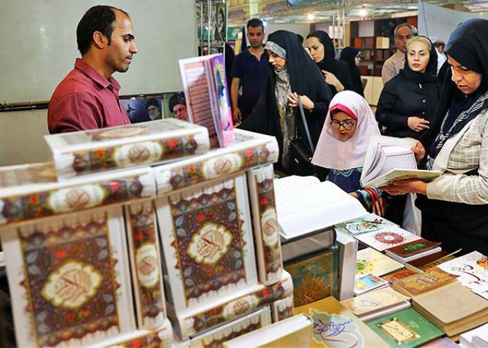 نمایشگاه قرآن باید برای تمامی سلیقه ها خوراک فکری و نگرش قرآنی داشته باشد