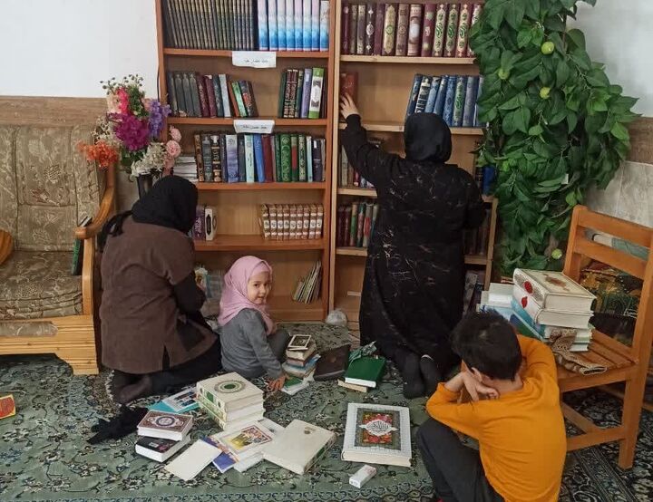 آیین غبارروبی مساجد شور و نشاط اجتماعی را افزایش می‌دهد