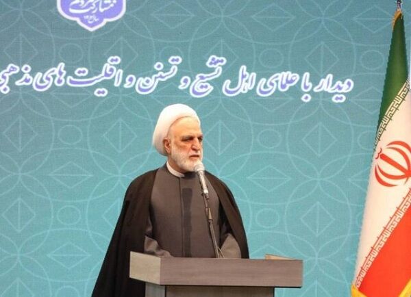 علما و روحانیون اثرگذارترین اقشار در تبیین جنایات دشمن هستند