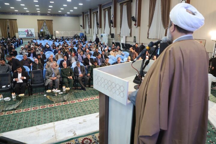 لزوم تربیت نسل جدید با فرهنگ شهید و شهادت برای حفظ ارزش‌های انقلاب