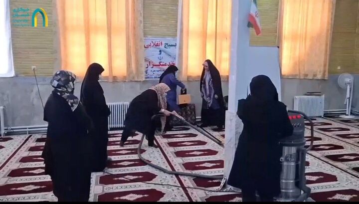 غبار روبی مساجد در ایلام