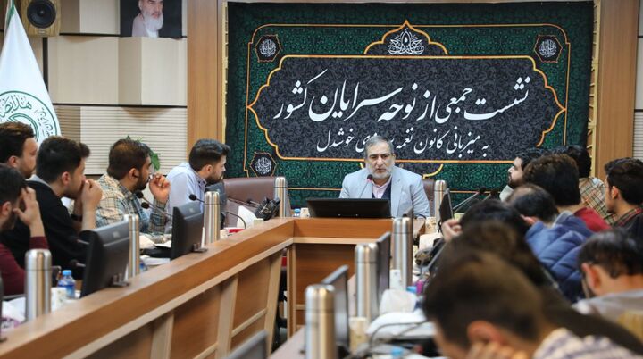 شاعران و نوحه‌سرایان با مطالعه عمیق، مفاهیم قرآنی را در سروده‌های خود جای دهند