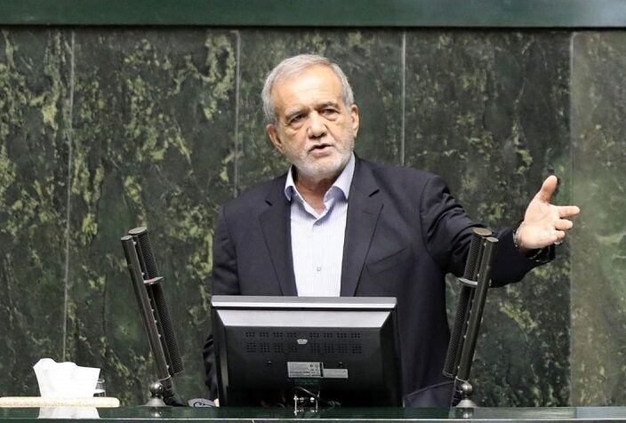 «یأس و ناامیدی» به ضرر جامعه است/ در جنگ اقتصادی هستیم