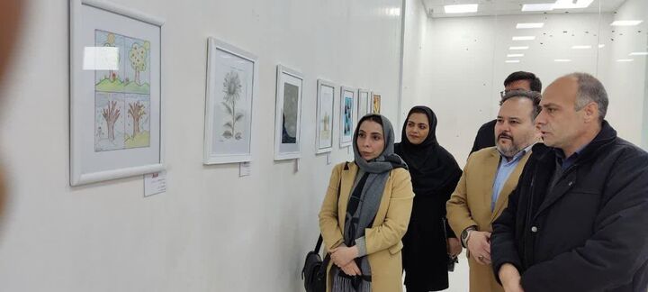 نمایشگاه گروهی نقاشی در گالری هفت بهشت فرهنگسرای رازی گشایش یافت