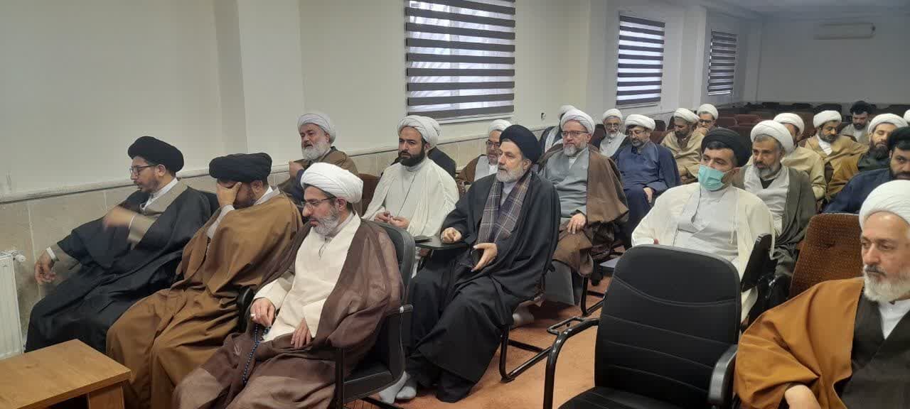 لزوم برگزاری کارگاههای آموزشی برای پیشگیری از وقوع تخلف بین نیروهای مسلح