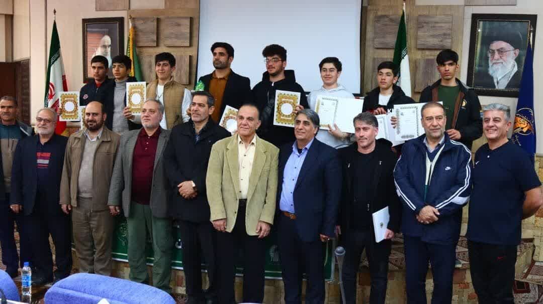 ایجاد شور و نشاط در قشر جوان و پیوند عمیق آنان با فرهنگ رضوی